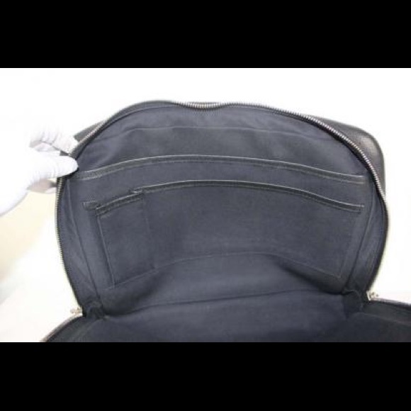 Auth Louis Vuitton Igor ardoise taiga leather bag - Picture 3 of 5